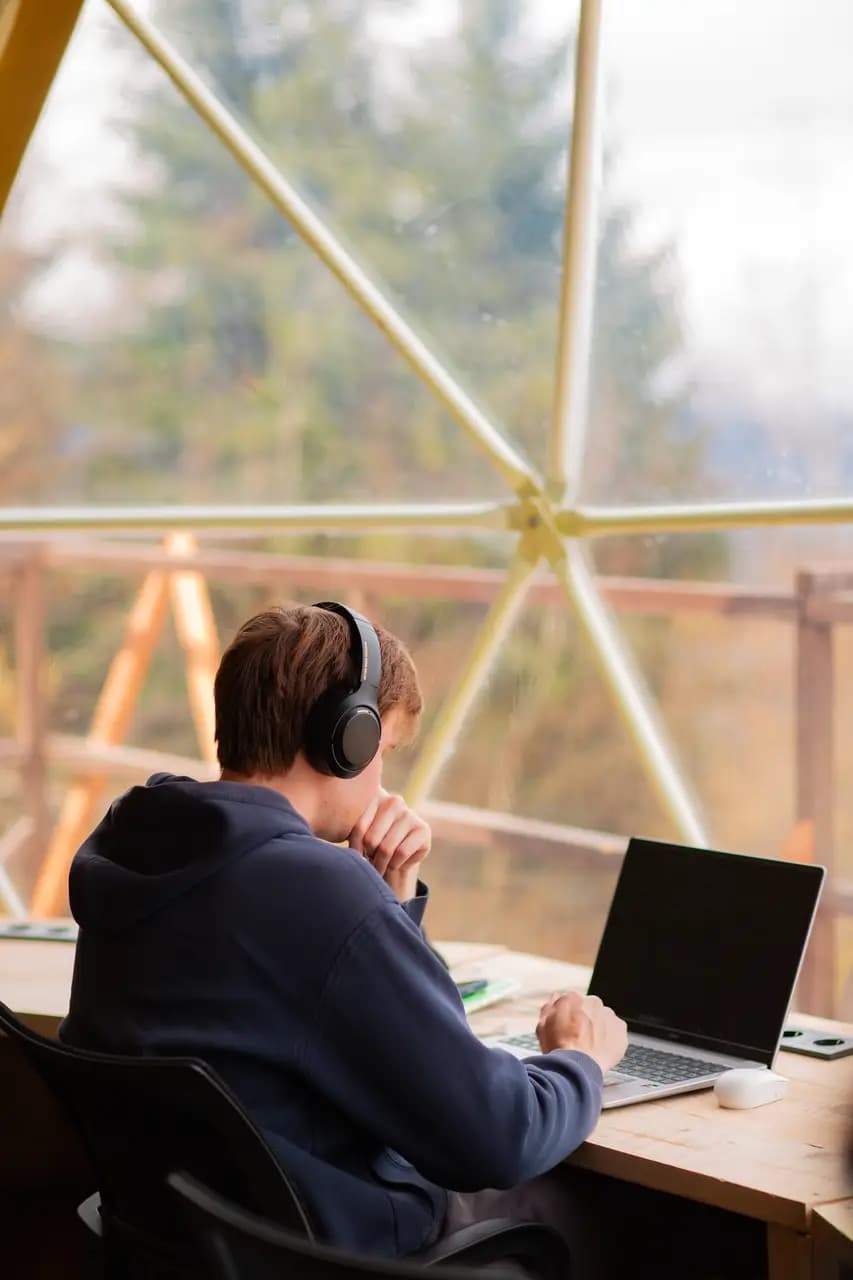 Deep focus at a dome desk